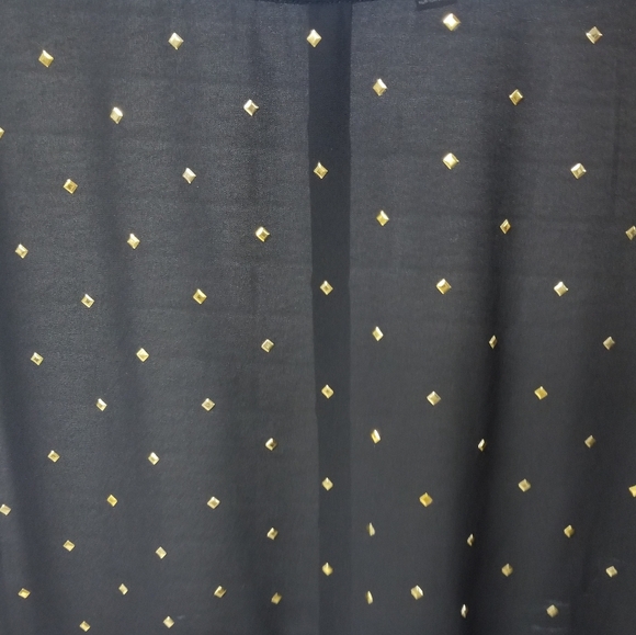 Forever 21 semi sheer button back blouse - Picture 8 of 10